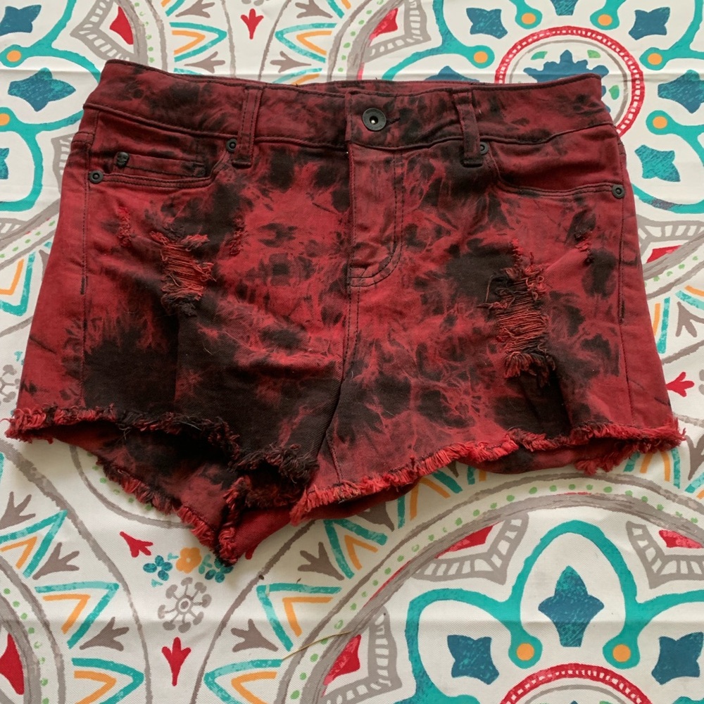 Hot Topic burgundy shorts size 1 women’s